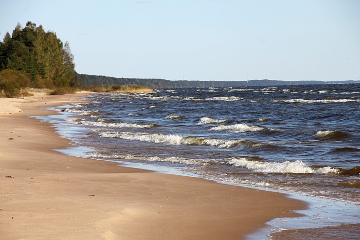 Neticams skats, kad ezeram neredz krastu - Kauksi pludmales ēka pie Peipusa ezera. Sadarbībā «Active Travel» un Idaviru 378654