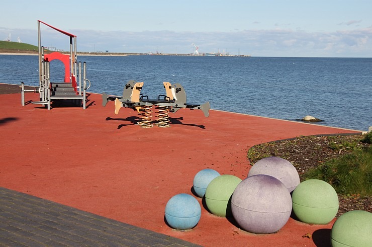 Apmeklējam kādreiz (PSRS) slēgto Igaunijas pilsētu Sillamē Baltijas jūras krastā. Sadarbībā «Active Travel» un Idaviru Apmeklējam kādreiz (PSRS) slēgto Igaunijas pilsētu Sillamē Baltijas jūras krastā. Sadarbībā «Active Travel» un Idaviru 378764
