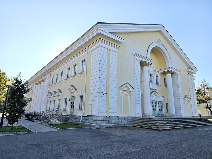 Apmeklējam kādreiz (PSRS) slēgto Igaunijas pilsētu Sillamē Baltijas jūras krastā. Sadarbībā «Active Travel» un Idaviru Apmeklējam kādreiz (PSRS) slēgto Igaunijas pilsētu Sillamē Baltijas jūras krastā. Sadarbībā «Active Travel» un Idaviru 378742