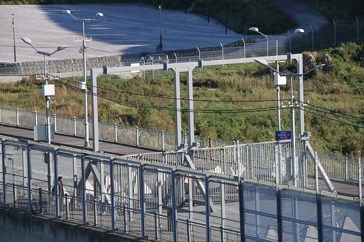 Nr.12 Aplūkojam Igaunijas - Krievijas robežu starp Narvu un Ivangorodu. Sadarbībā ar «Active Travel» un Idaviru Nr.12 Aplūkojam Igaunijas - Krievijas robežu starp Narvu un Ivangorodu. Sadarbībā ar «Active Travel» un Idaviru 378821