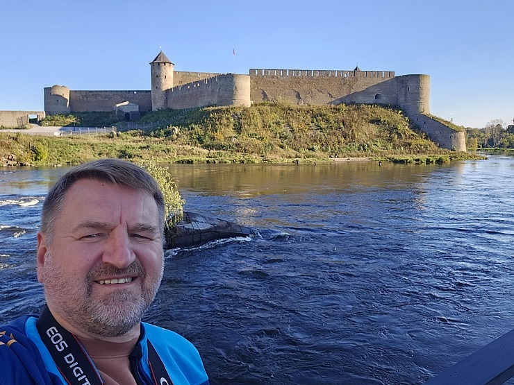 Nr.12 Aplūkojam Igaunijas - Krievijas robežu starp Narvu un Ivangorodu. Sadarbībā ar «Active Travel» un Idaviru Nr.12 Aplūkojam Igaunijas - Krievijas robežu starp Narvu un Ivangorodu. Sadarbībā ar «Active Travel» un Idaviru 378828