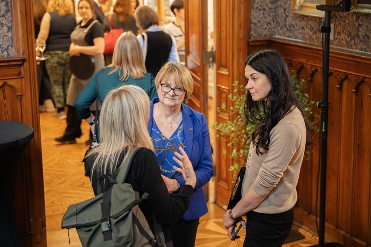 Parakstīts sadarbības memorands starp Liepāja 2027, Lielbritānijas vēstniecību Latvijā un British Council 378878
