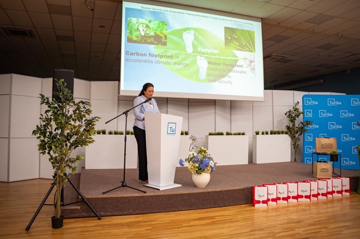 Biznesa augstskolā «Turība» norisinās tūrisma konference «Tūrisma attīstības recepte: ilgtspējība, atbildība, drošība» Biznesa augstskolā «Turība» norisinās tūrisma konference «Tūrisma attīstības recepte: ilgtspējība, atbildība, drošība» 379094