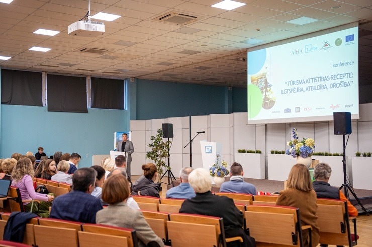 Biznesa augstskolā «Turība» norisinās tūrisma konference «Tūrisma attīstības recepte: ilgtspējība, atbildība, drošība» Biznesa augstskolā «Turība» norisinās tūrisma konference «Tūrisma attīstības recepte: ilgtspējība, atbildība, drošība» 379087