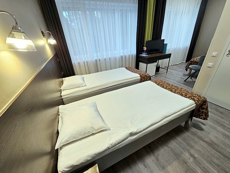 Iepazīstam un vakariņojam Narvas viesnīcā «Narva-Jõesuu SPA & Sanatoorium». Sadarbībā ar «Active Travel» un Idaviru Iepazīstam un vakariņojam Narvas viesnīcā «Narva-Jõesuu SPA & Sanatoorium». Sadarbībā ar «Active Travel» un Idaviru 379192