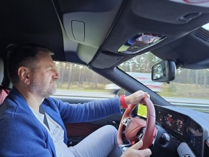 Ar jauno «MG Cyberster» viss ir citādi - braukšanas prieks un burvīgas emocijas. Sadarbībā ar auto centru AutoBrava 38
