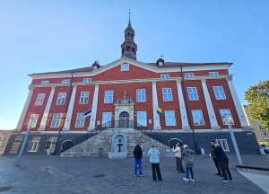 Nr.17 Iepazīstam Narvas Rātsnamu un pilsētu, kurā krievu valoda skan biežāk nekā igauņu - Foto