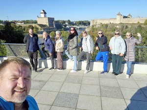 Iepazīstam Narvas Rātsnamu un pilsētu, kurā krievu valoda skan biežāk nekā igauņu. Sadarbībā ar «Active Travel» un Idaviru 21