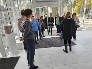 Leģendārās Dzintaru koncertzāles apskate ar iespēju ielūkoties mākslinieku grimētavās. Sadarbībā ar VisitJurmala.lv 3