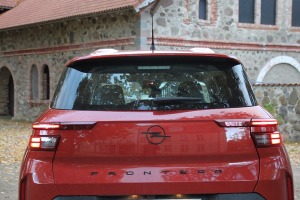 Sadarbībā ar auto nomu «SIXT Latvija» (Opel Frontera 27 eiro dienā) apceļojam Mālpils muižu 22