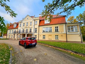 Sadarbībā ar auto nomu «SIXT Latvija» (Opel Frontera 27 eiro dienā) apceļojam Mālpils muižu 4