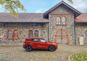 Sadarbībā ar auto nomu «SIXT Latvija» (Opel Frontera 27 eiro dienā) apceļojam Mālpils muižu 5