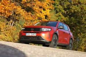 Sadarbībā ar auto nomu «SIXT Latvija» apceļojam Latviju - Opel Frontera no 27 eiro 1