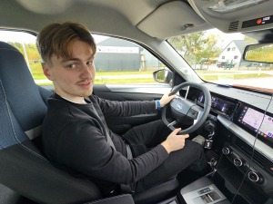 Sadarbībā ar auto nomu «SIXT Latvija» apceļojam Latviju - Opel Frontera no 27 eiro 21