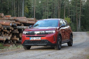 Sadarbībā ar auto nomu «SIXT Latvija» apceļojam Latviju - Opel Frontera no 27 eiro 30