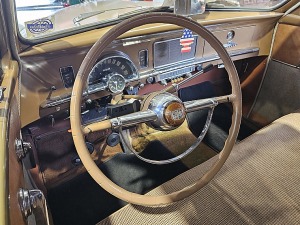 Apmeklējam Milzkalnes «Classic Car & Motorcycle Garage» muzeju Tukuma novadā 19