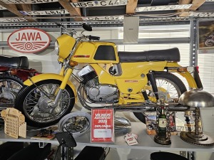 Apmeklējam Milzkalnes «Classic Car & Motorcycle Garage» muzeju Tukuma novadā 27