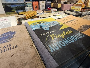 Apmeklējam Milzkalnes «Classic Car & Motorcycle Garage» muzeju Tukuma novadā 37