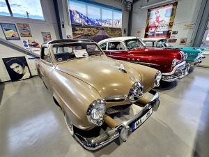 Apmeklējam Milzkalnes «Classic Car & Motorcycle Garage» muzeju Tukuma novadā 4