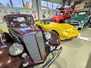Apmeklējam Milzkalnes «Classic Car & Motorcycle Garage» muzeju Tukuma novadā 5
