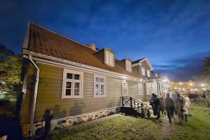 Iepazīstam Kuldīgas Kuldes muižas apartamentus un izbaudām vakariņu pasākumu 1