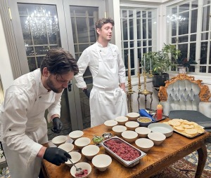 Iepazīstam Kuldīgas Kuldes muižas apartamentus un izbaudām vakariņu pasākumu 9