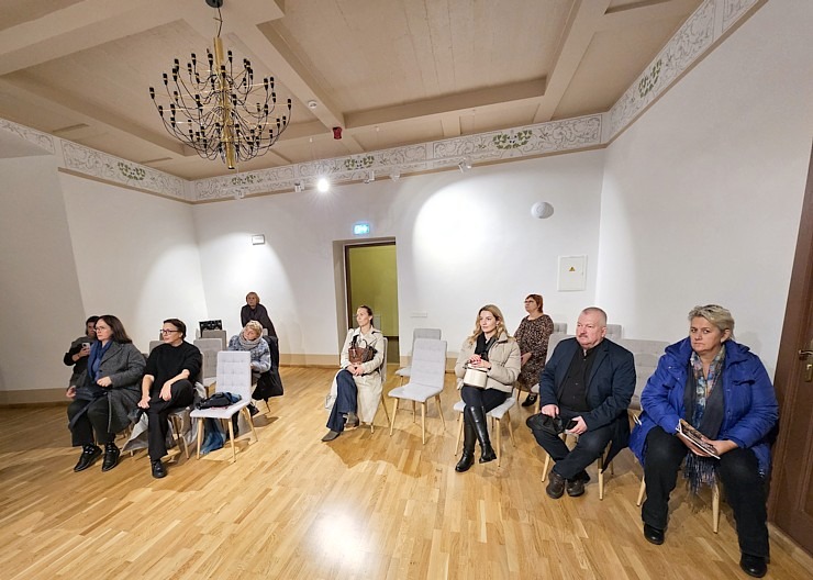 Iepazīstam Dundagas pili Talsu novadā, kas piedāvā naktsmītni, TIC, izstādes un konferenču telpas  Iepazīstam Dundagas pili Talsu novadā, kas piedāvā naktsmītni, TIC, izstādes un konferenču telpas 380135