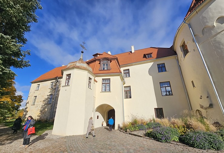 Izbaudām Jaunpils pils kroga pusdienu piedāvājumu Tukuma novadā  Izbaudām Jaunpils pils kroga pusdienu piedāvājumu Tukuma novadā 380150