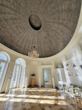 Iepazīstam klasicisma stila Jaunauces pili Saldus novadā 27