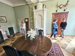 Iepazīstam klasicisma stila Jaunauces pili Saldus novadā 31