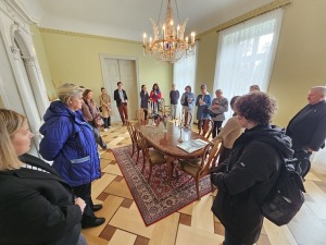 Iepazīstam klasicisma stila Jaunauces pili Saldus novadā 46