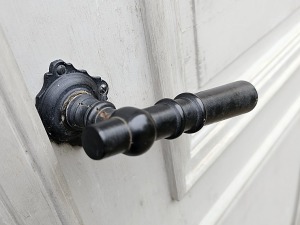 Iepazīstam klasicisma stila Jaunauces pili Saldus novadā 51