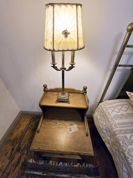 Travelnews.lv divas naktis nakšņo Kuldīgas dizaina viesnīcas « Sīmanis » apartamentos 10