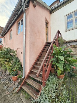 Travelnews.lv divas naktis nakšņo Kuldīgas dizaina viesnīcas « Sīmanis » apartamentos 2