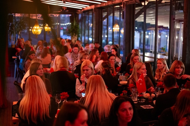 Latvijas ceļojumu aģenti satiekas «Coral Travel Latvia» rīkotā pasākumā ««Turcija Roadshow 2026». Foto: Ksenija Smurjakova Latvijas ceļojumu aģenti satiekas «Coral Travel Latvia» rīkotā pasākumā ««Turcija Roadshow 2026». Foto: Ksenija Smurjakova 380465