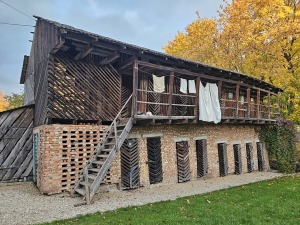 Pēcpusdienas pastaigā iepazīstam UNESCO Pasaules mantojuma sarakstā iekļauto Kuldīgu 20