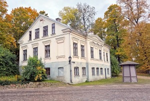 Pēcpusdienas pastaigā iepazīstam UNESCO Pasaules mantojuma sarakstā iekļauto Kuldīgu 24