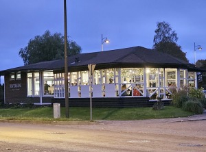 Pēcpusdienas pastaigā iepazīstam UNESCO Pasaules mantojuma sarakstā iekļauto Kuldīgu 36