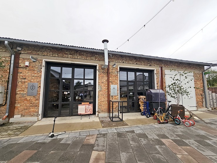 Apmeklējam radoši industriālo Kaļķu ielas kvartālu Kuldīgā  Apmeklējam radoši industriālo Kaļķu ielas kvartālu Kuldīgā 380527