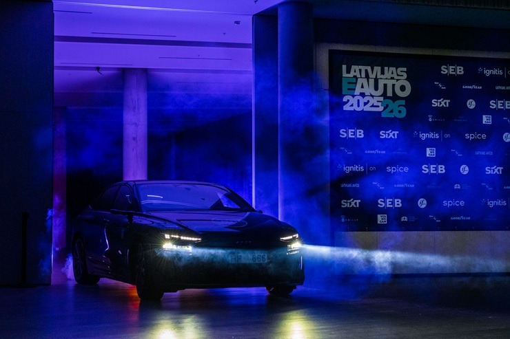 «Latvijas e-auto 2025/26» par uzvarētājiem kļūst «Audi A6 e-tron», «BYD Sealion 7» un «Renault R5 E-Tech Electric»  «Latvijas e-auto 2025/26» par uzvarētājiem kļūst «Audi A6 e-tron», «BYD Sealion 7» un «Renault R5 E-Tech Electric» 380541