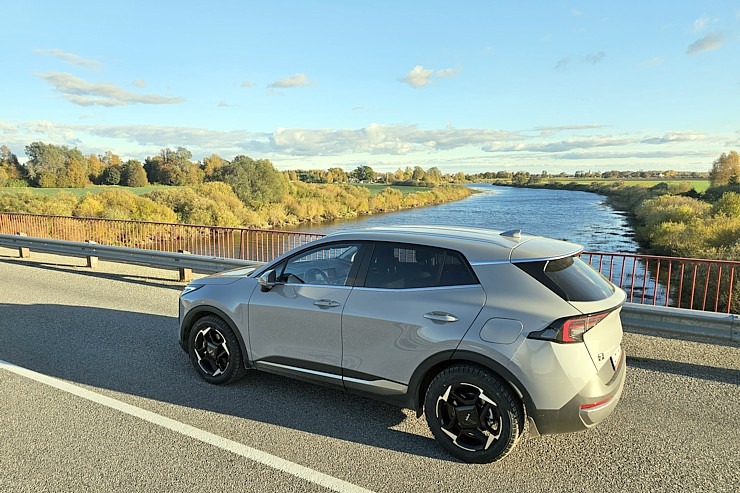 Sadarbībā ar auto nomu «SIXT Latvija» apceļojam Latviju - Kia Sportage no 28 eiro dienā 380658