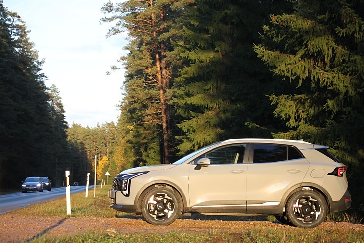 Sadarbībā ar auto nomu «SIXT Latvija» apceļojam Latviju - Kia Sportage no 28 eiro dienā 380666
