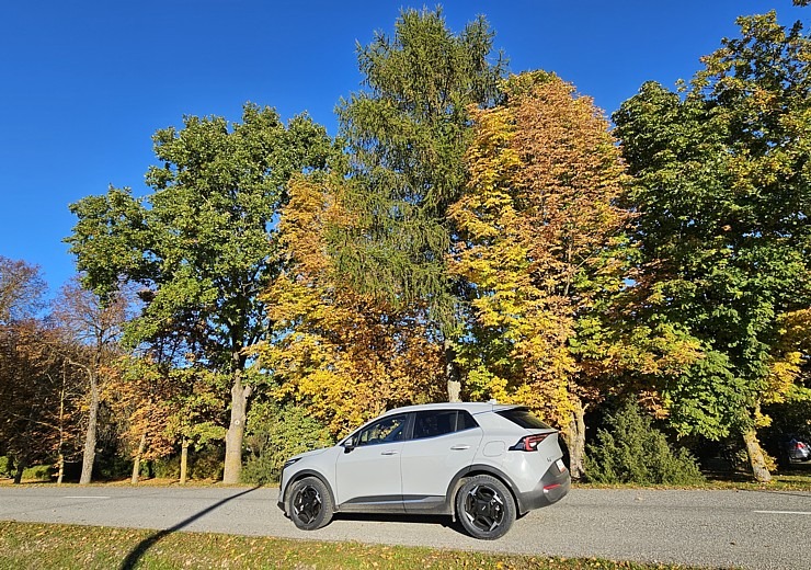 Sadarbībā ar auto nomu «SIXT Latvija» apceļojam Latviju - Kia Sportage no 28 eiro dienā 380674