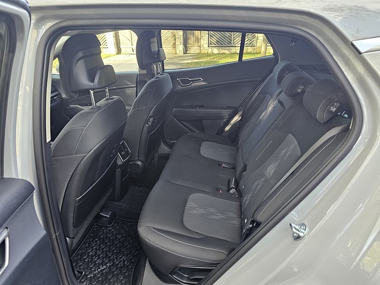 Sadarbībā ar auto nomu «SIXT Latvija» apceļojam Latviju - Kia Sportage no 28 eiro dienā 380680