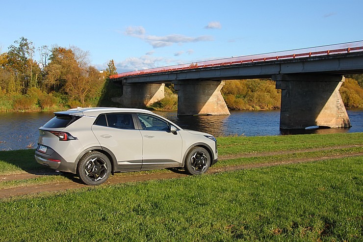 Sadarbībā ar auto nomu «SIXT Latvija» apceļojam Latviju - Kia Sportage no 28 eiro dienā 380654