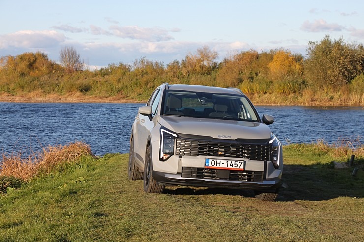 Sadarbībā ar auto nomu «SIXT Latvija» apceļojam Latviju - Kia Sportage no 28 eiro dienā 380655