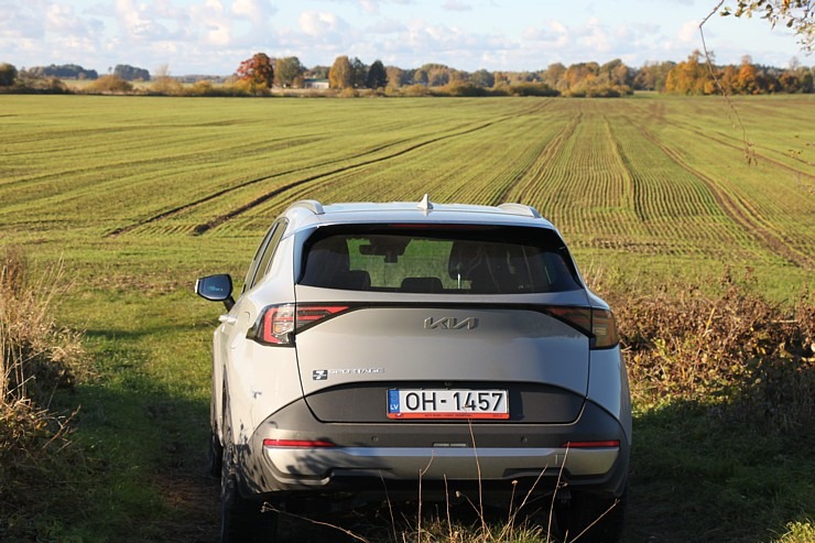 Sadarbībā ar auto nomu «SIXT Latvija» apceļojam Latviju - Kia Sportage no 28 eiro dienā 380657