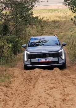 Sadarbībā ar auto nomu «SIXT Latvija» apceļojam Latviju - Kia Sportage no 28 eiro dienā 15