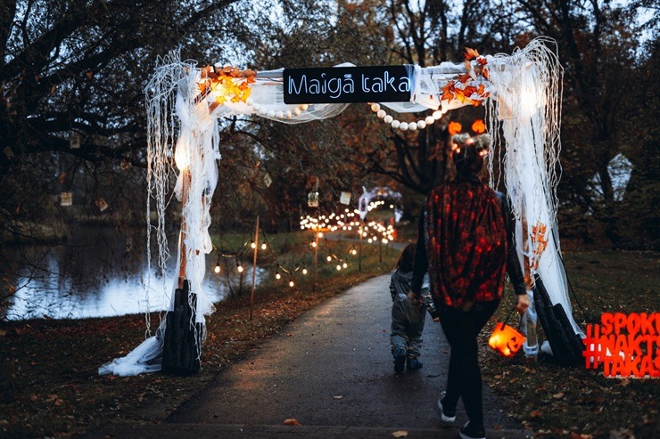 Spoku nakts takas ģimenēm 2025 – Ģimenēm draudzīgākais rudens āra festivāls Salaspilī  Spoku nakts takas ģimenēm 2025 – Ģimenēm draudzīgākais rudens āra festivāls Salaspilī 380764