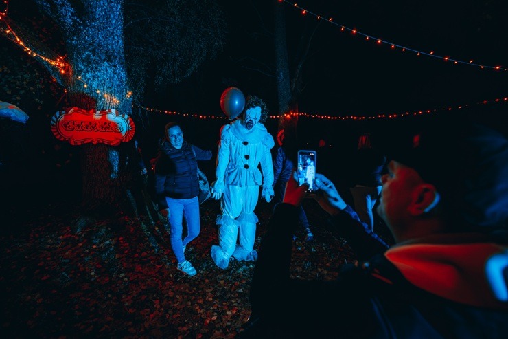 Spoku nakts takas ģimenēm 2025 – Ģimenēm draudzīgākais rudens āra festivāls Salaspilī  Spoku nakts takas ģimenēm 2025 – Ģimenēm draudzīgākais rudens āra festivāls Salaspilī 380787